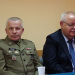 Konferencja prasowa w ZS nr 1 w Ciechanowie nt. powstania klasy mundurowej